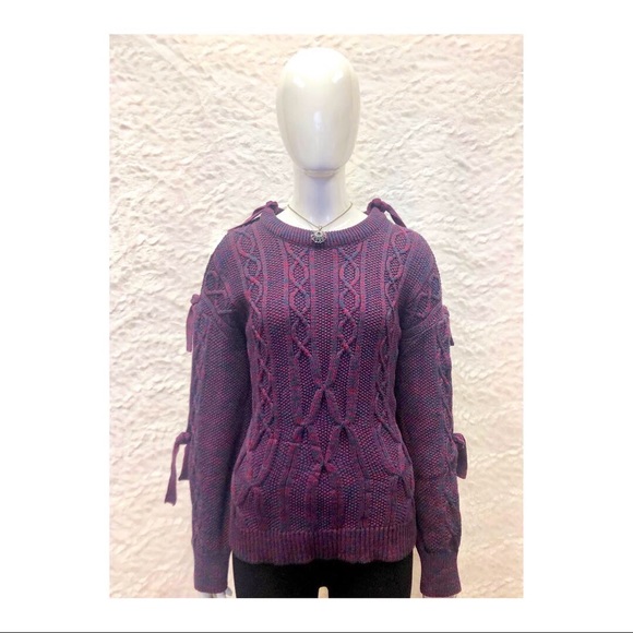 NWTs Project Naadam Sweater - Picture 4 of 4